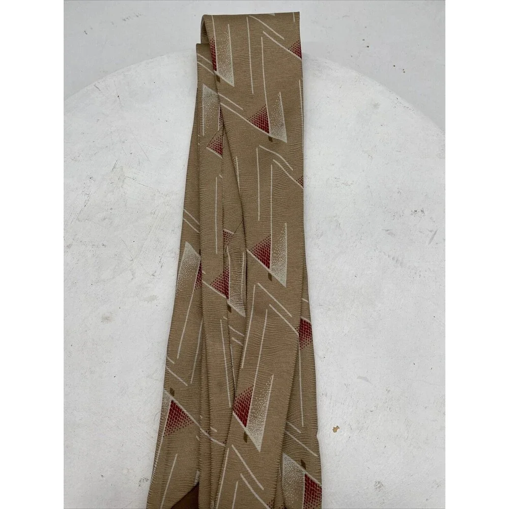 Giorgio Armani  Geometric Tan White and Red Silk Blend Tie Italy